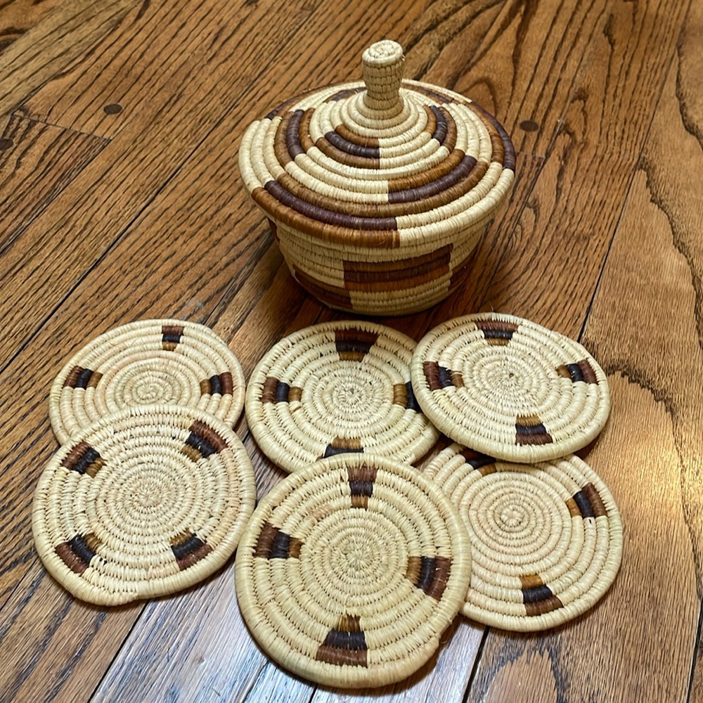 Set of 6 vintage Woven Coasters & lidded storage container beige browns